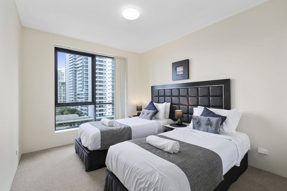 Mantra Broadbeach On The Park Gold Coast Exteriér fotografie