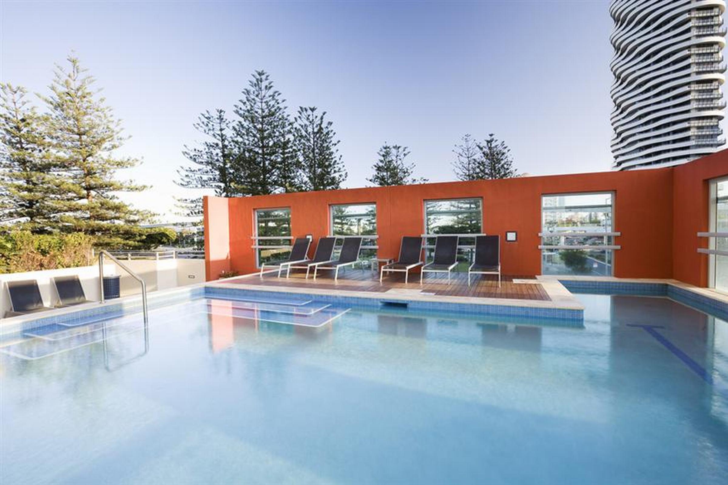 Mantra Broadbeach On The Park Gold Coast Exteriér fotografie