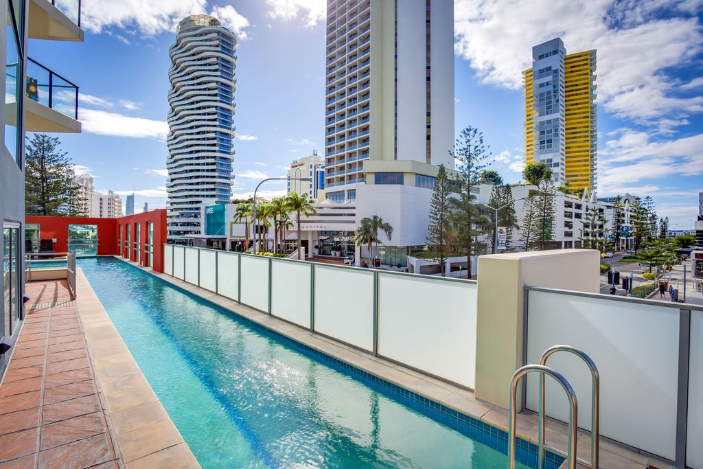 Mantra Broadbeach On The Park Gold Coast Exteriér fotografie