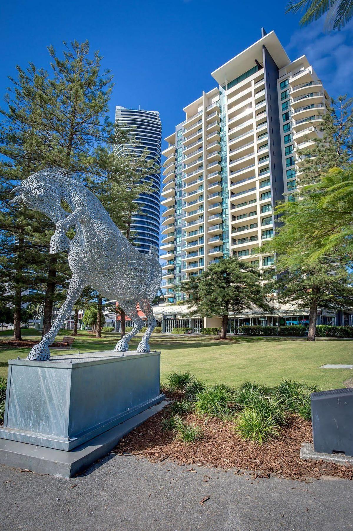 Mantra Broadbeach On The Park Gold Coast Exteriér fotografie